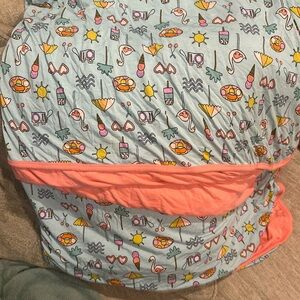 Brand new little Sleepies blanket. Just washed. Too heavy for my daughter.